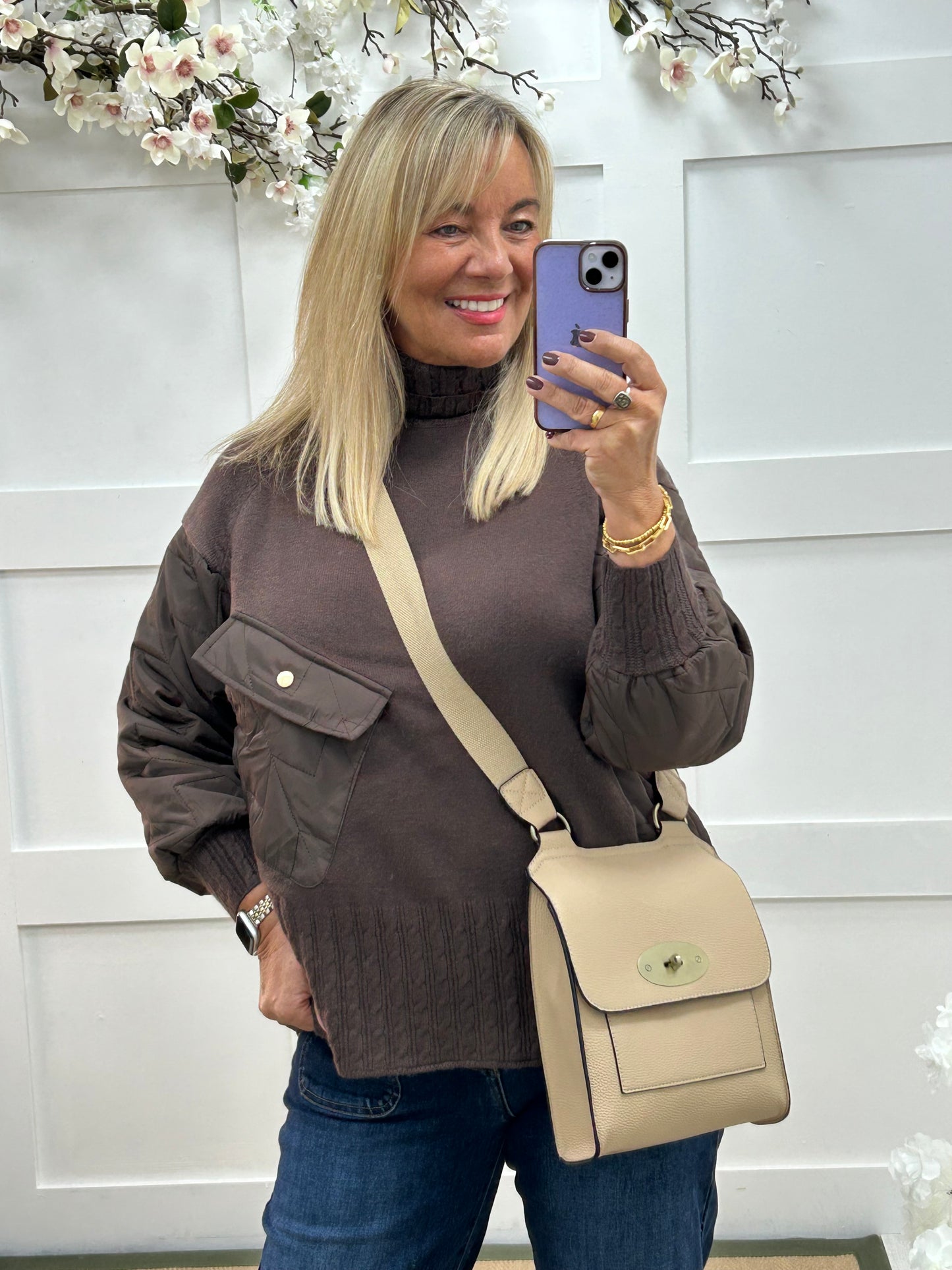 Harlo: Brown quilted sleeve neck top. One Sz: 12-18