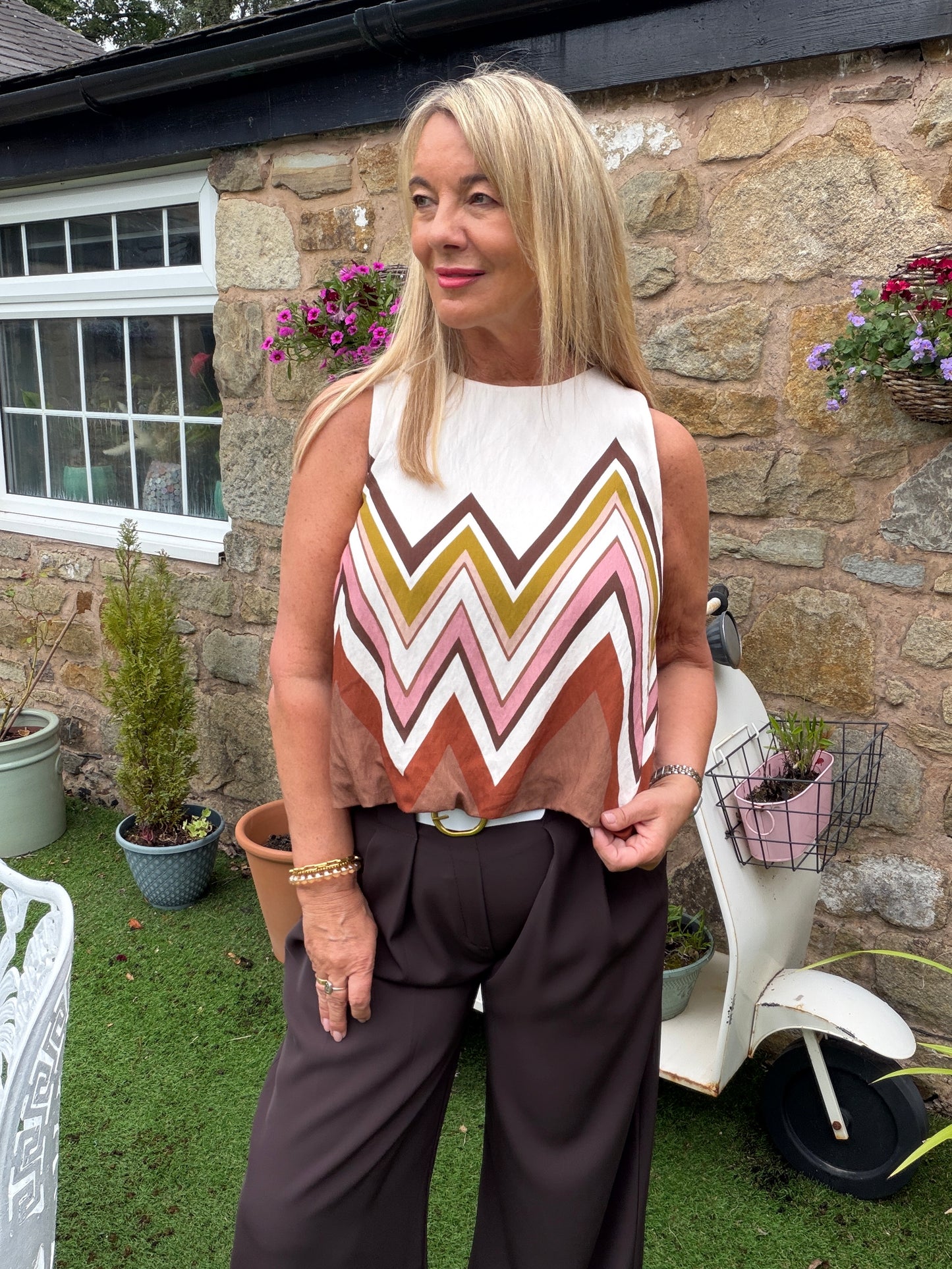 Christy: Chevron print sleeveless top. One Sz: 10-14. 3 colours