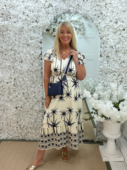 Penny: Navy & cream palm tree print short sleeve maxi dress. One size: 10-14