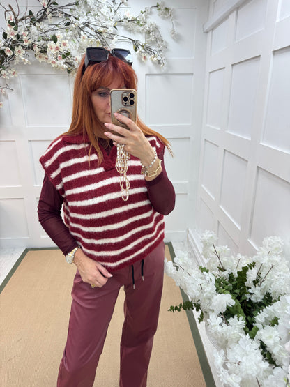Talisa: Burgundy & cream stripe sleeveless top. One size 12-18