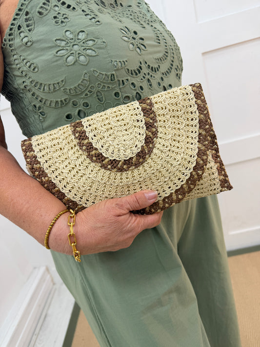 Sahara: Brown & cream raffia clutch bag