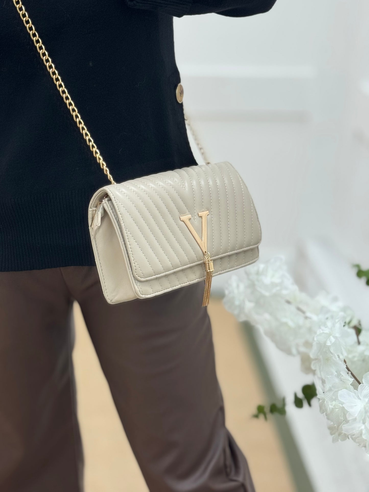 Clare: Beige quilted gold V evening bag