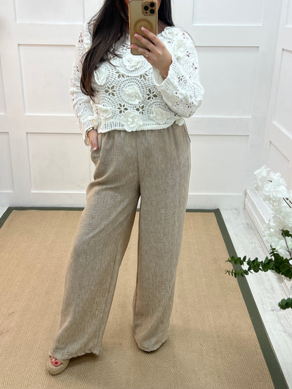 Leanne: Mocha wide leg trousers. One size: 10-14