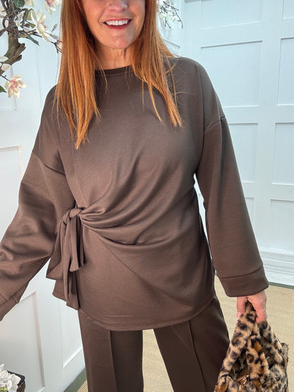 Piper: Brown loungewear set. One size: 14 - 20