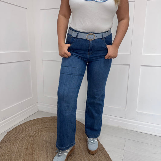Paloma: Mid blue wide leg stretchy jeans. Sizes: 14-20