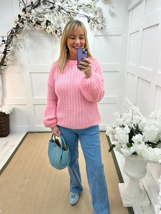 Belle: Bubblegum pink ribbed balloon sleeve knit top. One size 12-18