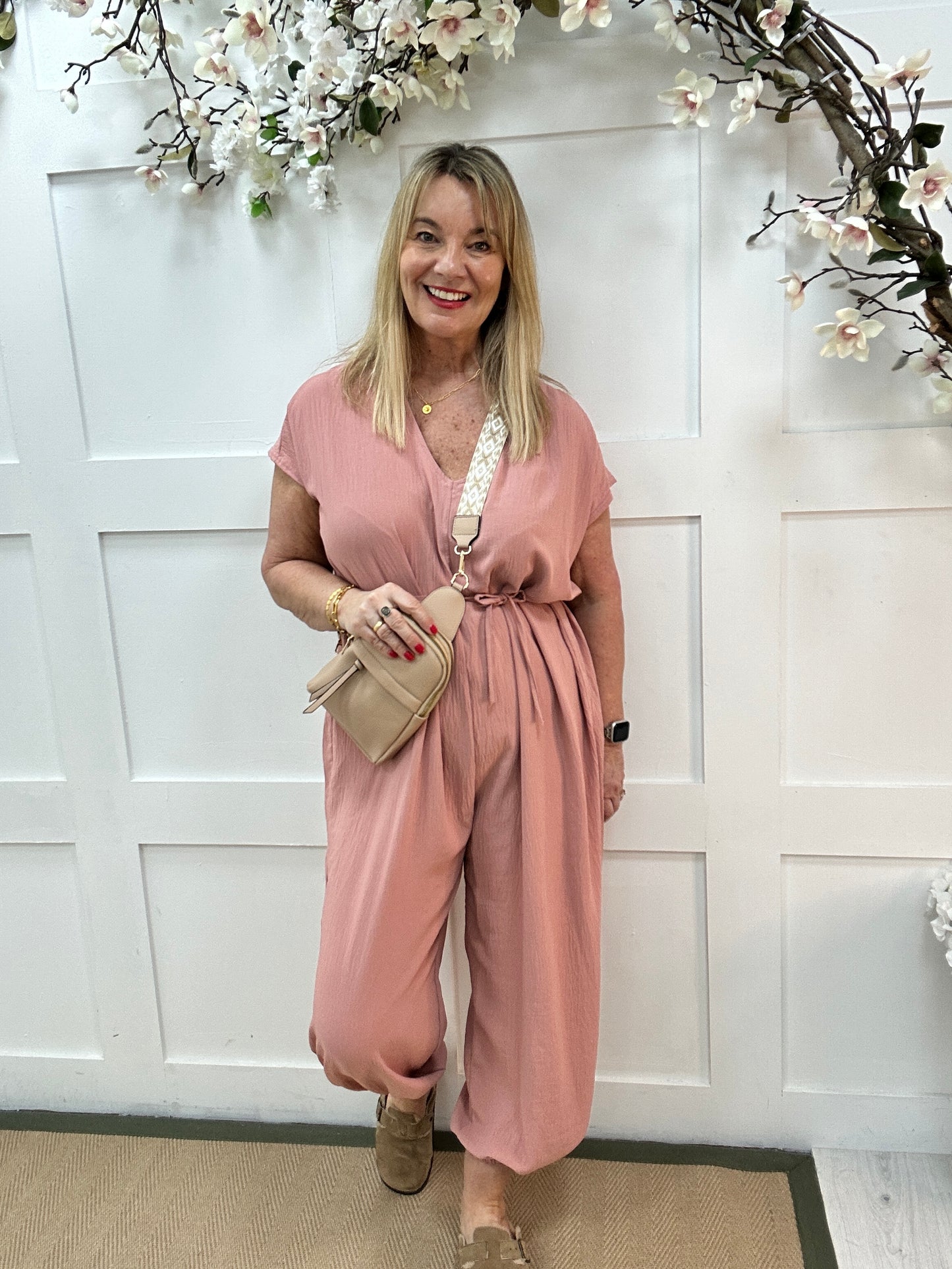 Lily: Soft pink plus Size V-neck jumpsuit. One Size 16-20