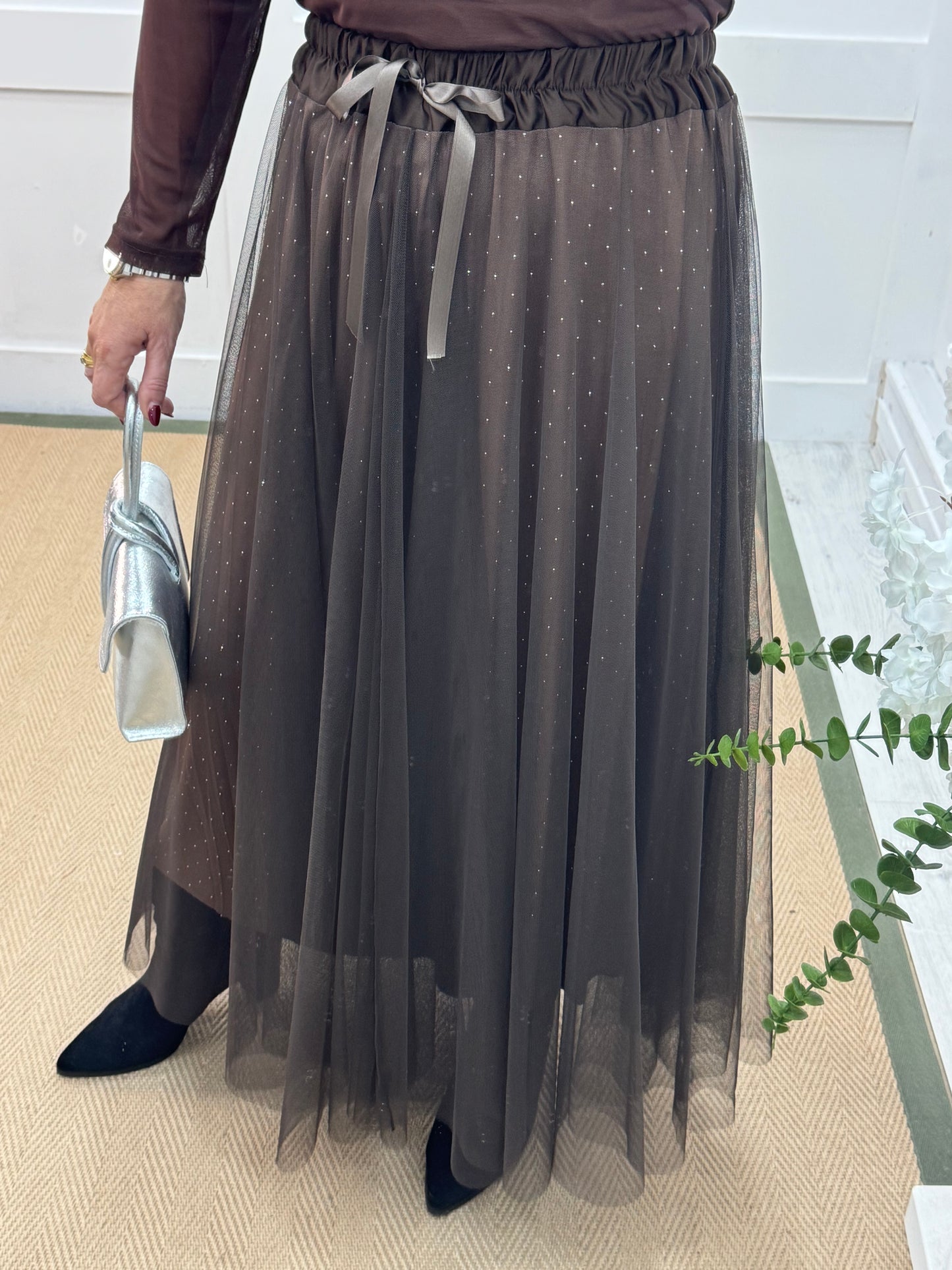 Linzi: Brown diamanté tulle net skirt. One size 12-18