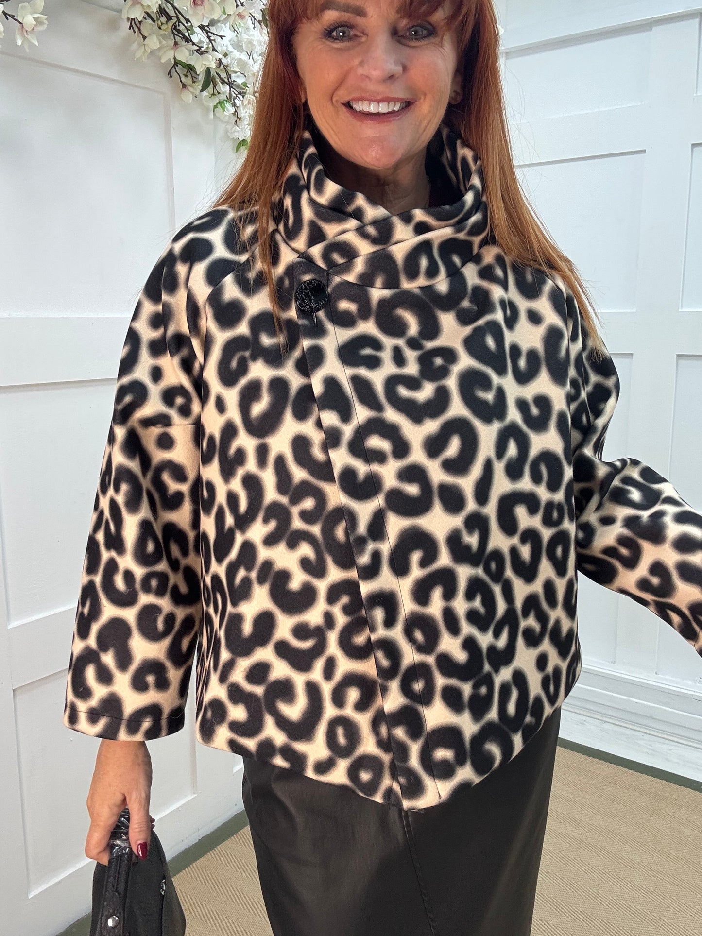 Molly: Cream & black leopard print short jacket. One size: 12-16/18