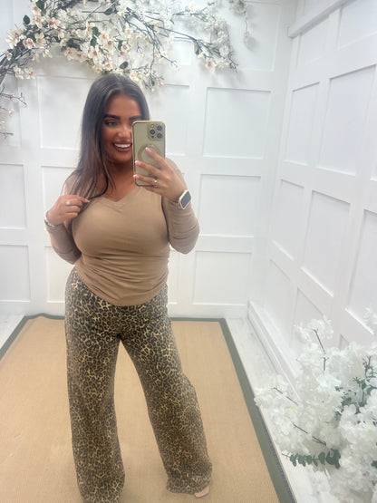 Bobbie: Basic V neck plain long sleeve top . One size: 8-14. 5 colours