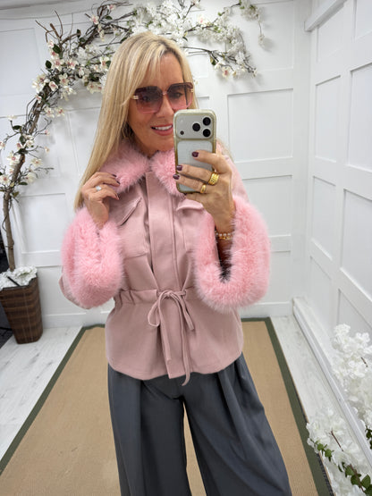 Farah: Faux fur trim jacket. One size: 10-16. 3 colours