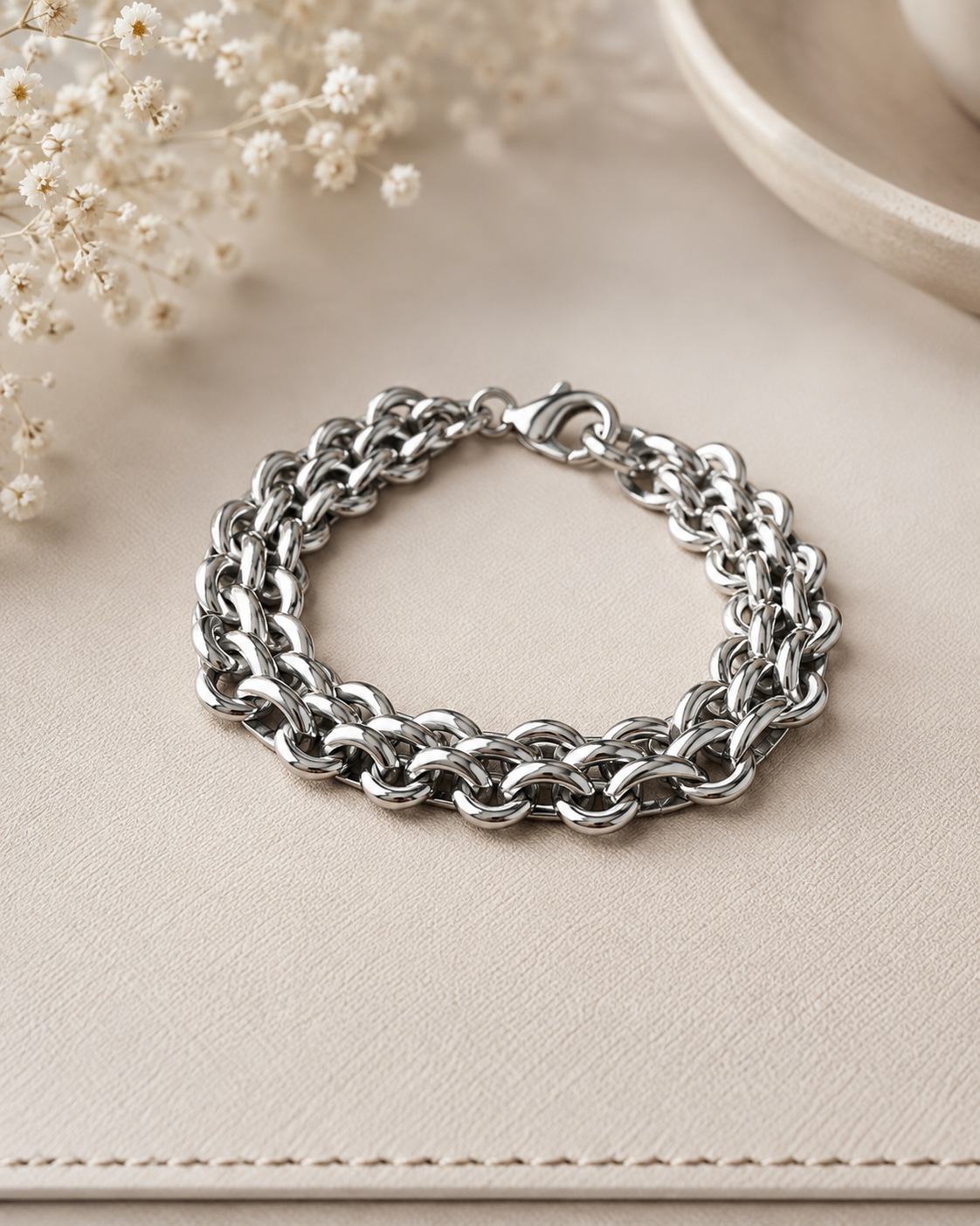 Renata: 18K gold plated chunky chain bracelet. 2 colours