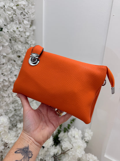 Britt: Three pocket crossbody bag. Various colours