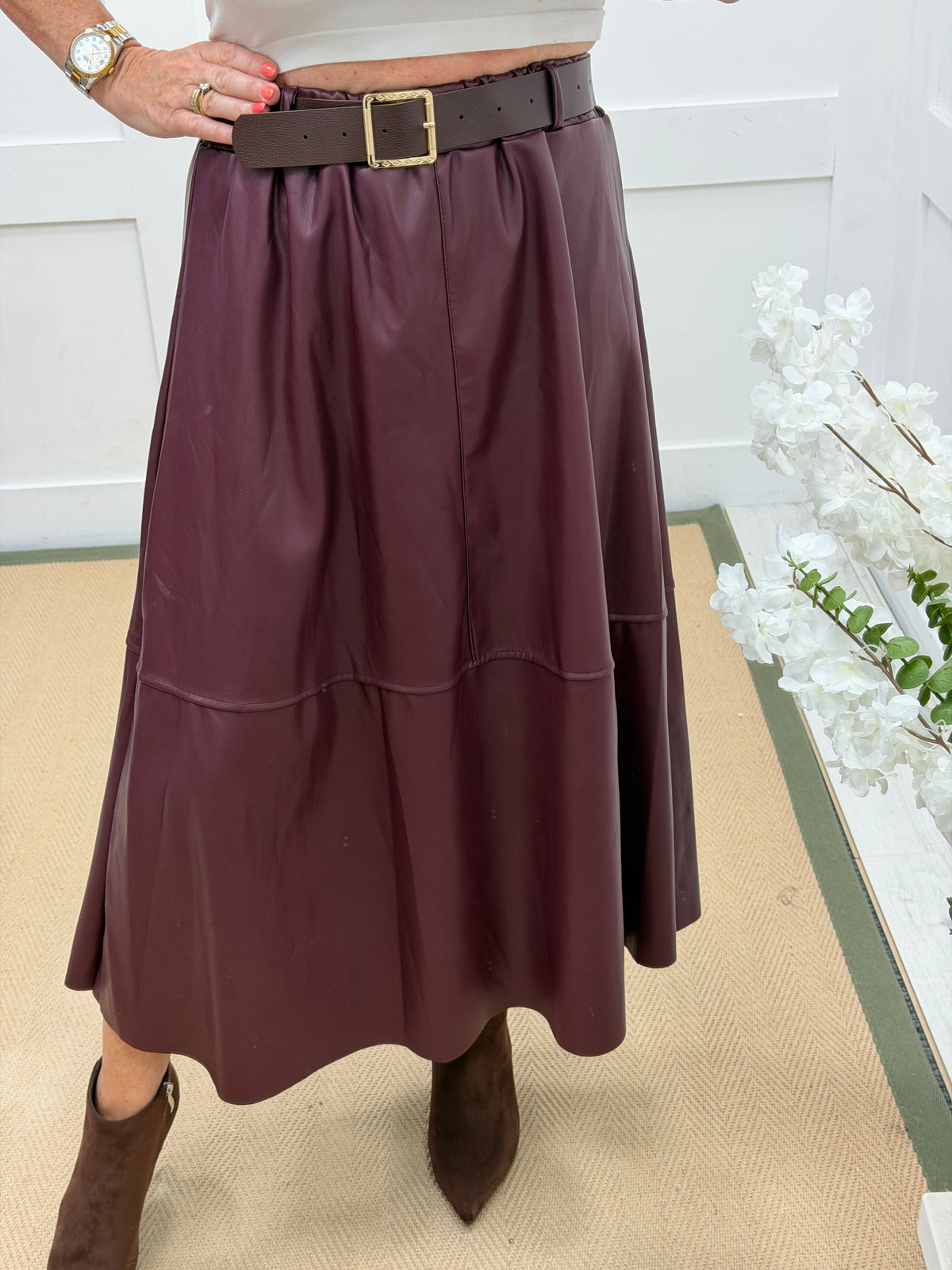Loretta: Faux leather belted skirt. One size: 10-16/18. 3 colours