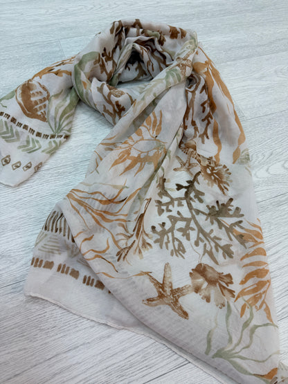Saylor: Beige & cream sea-life scarf