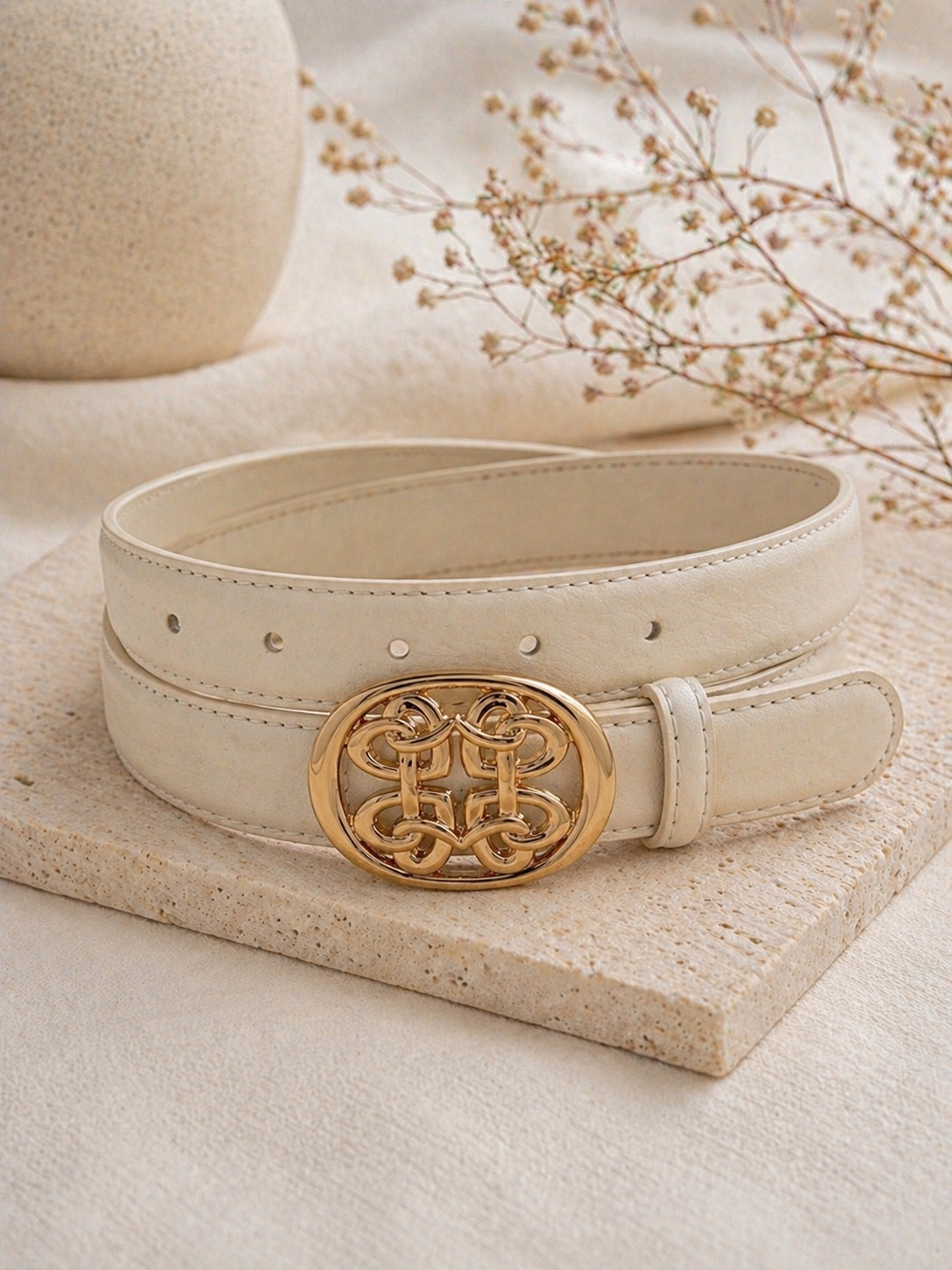 Loren: Cream gold round buckle belt. One size