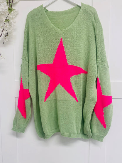 Sabrina: Oversized slouchy star jumper. One size 16-24