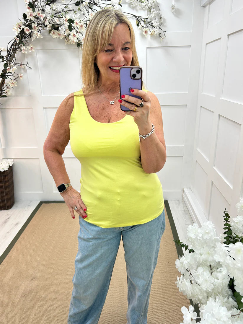 Abigail: Stretchy basic vest top. 2 sizes: Various colours