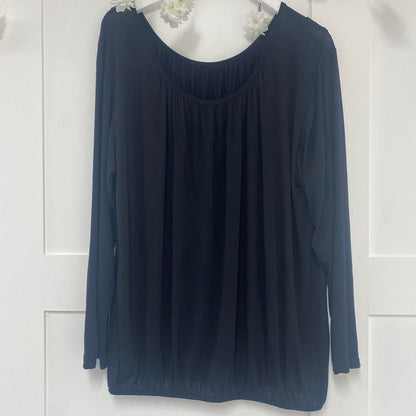 Emma: Long sleeved bubble hem top. One size 16-22